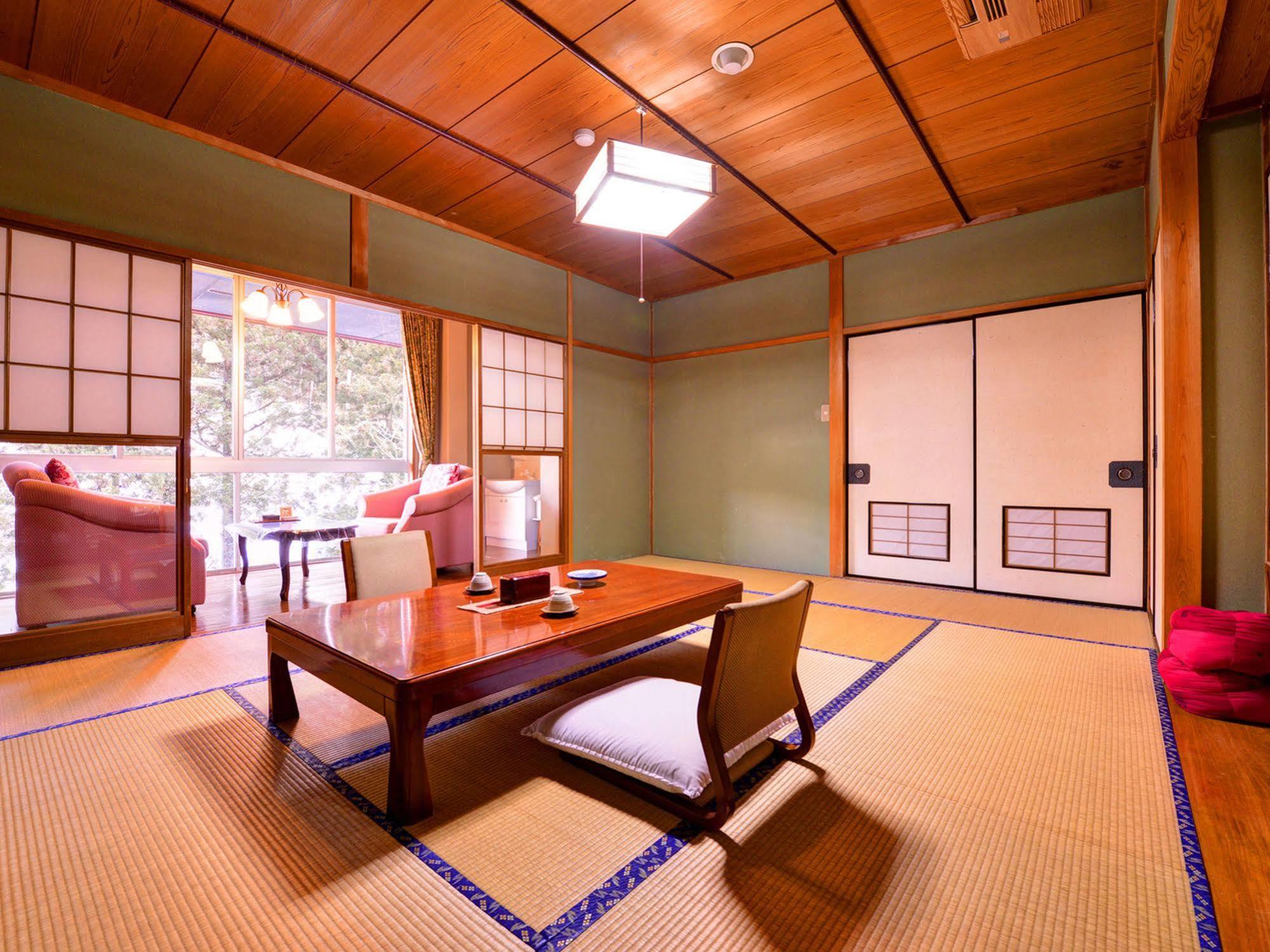 Ryoriryokan Kinshokan Gujo Exterior photo